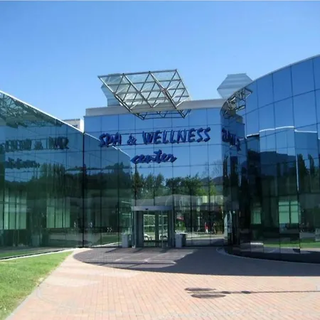 Sky House Апартаменты Mostec