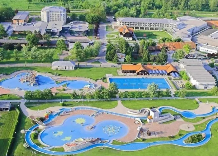 アパート Sky House Mostec