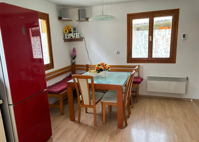 Sky House アパート